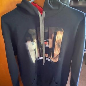 Taylor Swift Sweatshirt